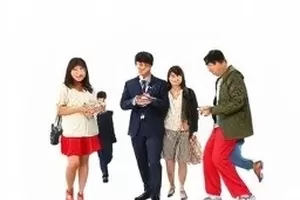 回声档案封面，磁带与录音设备的静物排列
